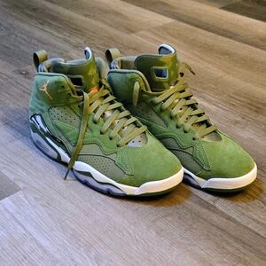 Jordan Men's Olive Green Sneakers